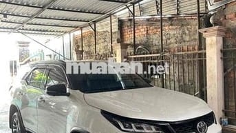 Toyota Fortuner 2024 Legender 2.4L 4x2 AT - 6000