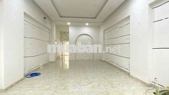 Nhà 5 x 20 Trệt,3 lầu,Nhà rộng suốt, thoáng sáng,showrom, spa, TT, ở