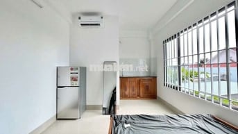 CHO THUÊ PHÒNG STUDIO FULL NỘI THẤT CỬA SỔ GẦN DH NGUYỄN TẤT THÀNH