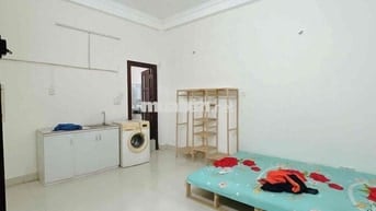 LÊ HỒNG PHONG, P1, QUẬN 10 (cách UEH 1,5km , cách CĐ Kinh tế 550M,