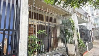 Bán nhà 2 tầng, 666/10/2/4 Lê Trọng Tấn, Ngay Cầu Bưng
