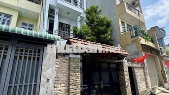 bán biệt thự mini 4 tầng 122,5m2 tại Bùi quang là- gò vấp quá rẻ
