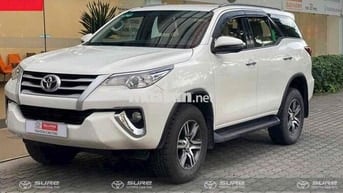 Toyota Fortuner 2020 2.4MT 4x2 MT  - 51000 km