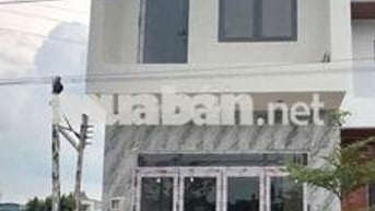 Nhà sạch se,dt80m,1lau,2pn,3wc,hẽm xe hơi đậu thoải mái