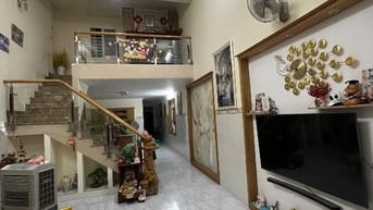 Cần bán nhà mặt tiền phường 10 đường mới làm