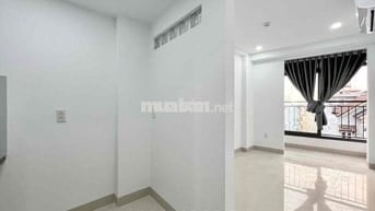 STUDIO BAN CÔNG TÁCH BẾP - NGAY PHẠM VĂN BẠCH, QUANG TRUNG - Máy lạnh