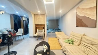 Bán Nhà Mặt Phố KD, Thanh Nhàn, Hai Bà Trưng 80m, mt 4.2m, 9,3 tỷ