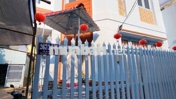 🍀Cho thuê nhà Góc 2 MT đẹp hẻm Lê đình cẩn . Tân Tạo. Btan