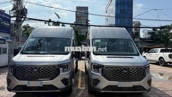 Ford Transit 2025 Premium+