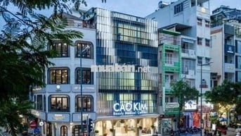 Cho thuê tòa nhà góc 2MT Ba Tháng Hai quận 10 ngay vòng xoay Dân Chủ