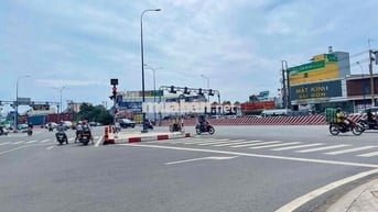 NHÀ KHU PHỐ 2 - PHƯỜNG AN PHÚ - TP THUẬN AN (BD cũ) - TP HCM mới - 3 T