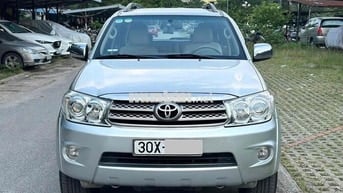 Toyota Fortuner 2010 2.7V 4x4 AT - 150000 km 1 Chủ