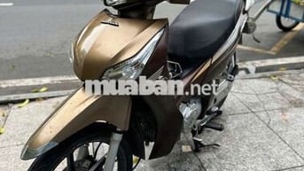 Honda future mập Fi 2013  mới 90% Bstp chính chủ
