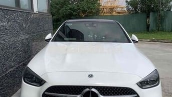 Mercedes Benz C 300AMG lăn bánh ***0 km