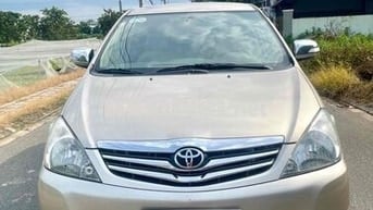 NHÀ BÁN INNOVA V AT (tự động) ĐỜI 2011 CƯC ZIN