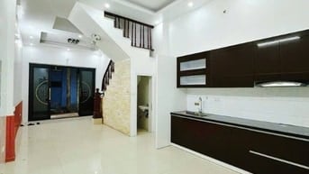 Nhà PL 45m2*5 Tầng|| Oto lùi cửa 2 thoáng-20m ra phố Nguyễn Ngọc Nại