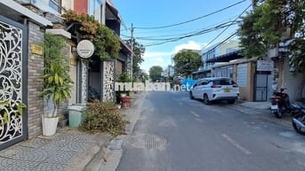 Bán nhà 3 tầng 10 phòng trọ Hòa Mỹ 9 – dòng tiền 22tr/tháng – sổ chuẩn