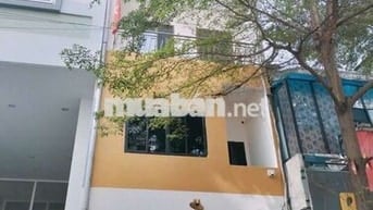 CHO THUÊ NHÀ NGUYÊN CĂN MẶT TIỀN ĐƯỜNG KHU CƯ XÁ ĐÔ THÀNH QUẬN 3