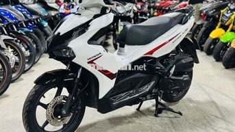XE MÁYTHANH TÙNG_AIR BLADE 125 TRẮNG BIỂN 29 ZIN