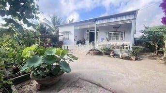THANH LÍ BÁN RA LÔ ĐẤT 1000M2 THỔ CƯ SẴN 300M2 CÓ NHÀ, CÓ VƯỜN