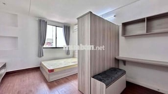 Cho thuê căn hộ dịch vụ full nội thất, trung tâm quận 10