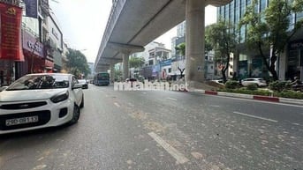 HIẾM, MẶT PHỐ CẦU GIẤY - KINH DOANH - MẶT TIỀN 5,2M CHO THUÊ ĐỈNH CAO