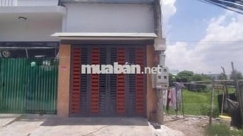 Bán Nhà C4 Ngay tại thị trấn Củ chi. 87m2 giá mini 870 triệu,SHR