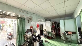 LÊ VĂN DUYỆT 🔥🚀 DT: 128M2 - 1 ĐỜI CHỦ - TIỆN XÂY MỚI - HẺM XE HƠI