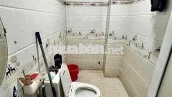 Nhà Phạm Đăng Giảng, 72m2, 4.5x16m, 3 tầng, 4 PN, HXH, giá nhỉnh 6 tỷ