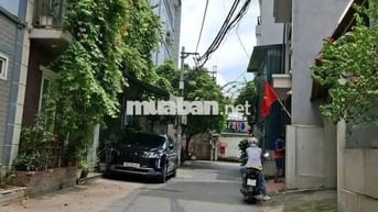 Văn Tiến Dũng - chỉ 6 tỷ - 5 tầng mới cóng ô tô đỗ cổng - sát phố