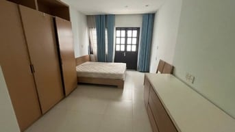 305/3 Nam Kỳ Khởi Nghĩa, cho thuê nguyên căn 