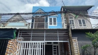 Nhà 1 trệt 1 lầu (4x14) 3pn ngay khu vực chợ Nhị Xuân Hóc Môn