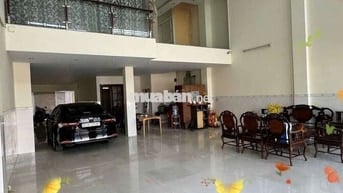 CHO THUÊ TOÀ NHÀ 8X26( TRỆT+LỬNG+4LẦU+THANG MÁY) KẾ AEON TÂN PHÚ
