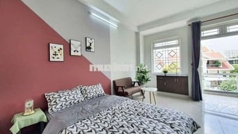 STUDIO BAN CÔNG, FULL NỘI THẤT, NUÔI PET, NHÀ MỚI GẦN NHÀ GA TÂN CẢNG