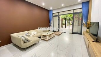 NHÀ NGUYÊN CĂN 3 TẦNG – KHU HÒA XUÂN