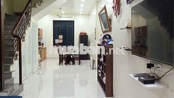 Cự Khối- Nguyên Căn 60m2 - 3 Tầng - Full Đồ - 7Tr