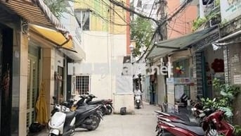 GIẢM 100TR CÒN 4,6 TỶ, Nhà mới cứng Q10, CN 22m², DTSD 60m², hẻm đẹp