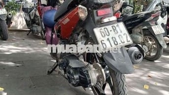 Xe tay ga Yamaha Nouvo màu đỏ đen