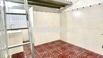 PHÒNG CHÍNH CHỦ- MÁY LẠNH- YÊN TỈNH- CÁCH GA TÀU KHU CNC 50M