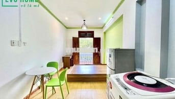 siêu phẩm ban công rộng thoáng , full nội thất
