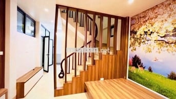 GIÁ 7.85 TỶ! NHÀ LÊ TRỌNG TẤN - ĐỐNG ĐA: 38M², 5 TẦNG - MT 7M!