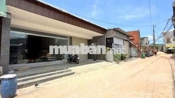 CHO  THUÊ  NHÀ  XƯỞNG ( 5.000m2)  TỈNH LỘ  10.   QUẬN BÌNH  TÂN