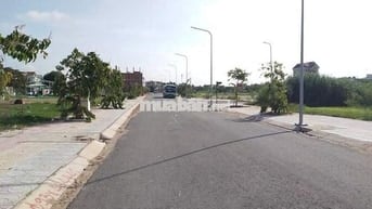 900 triệu ( còn Tl ) Thổ cư 123m2 - TT. Cần Đước - Sổ riêng - MT 7m
