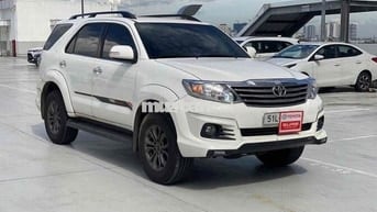 Toyota Fortuner 2016 TRD Sportivo 4x2 AT - 72000