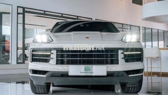 Porsche Cayenne 2023