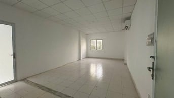 Cho thuê văn phòng, kho tại 117 Cống Quỳnh, HCM
