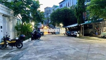 Bán nhà (Vị trí đẹp Quận Bình Thạnh).
