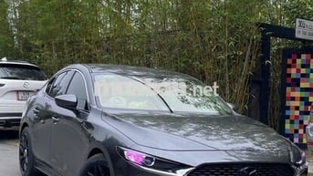 Mazda 3 2022 1.5L Luxury - 21000 km