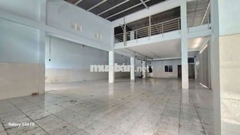 KHO XƯỞNG NỀN GẠCH MEN DTSD 425 GIÁ 30 TRIỆU BAO THUẾ