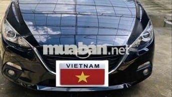 Mazda 3 2017 1.5 AT Sedan -màu đen,Xe gia đình